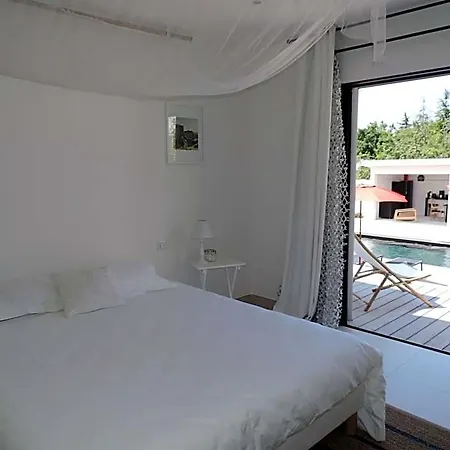 Le Sud Frühstückspension 3*